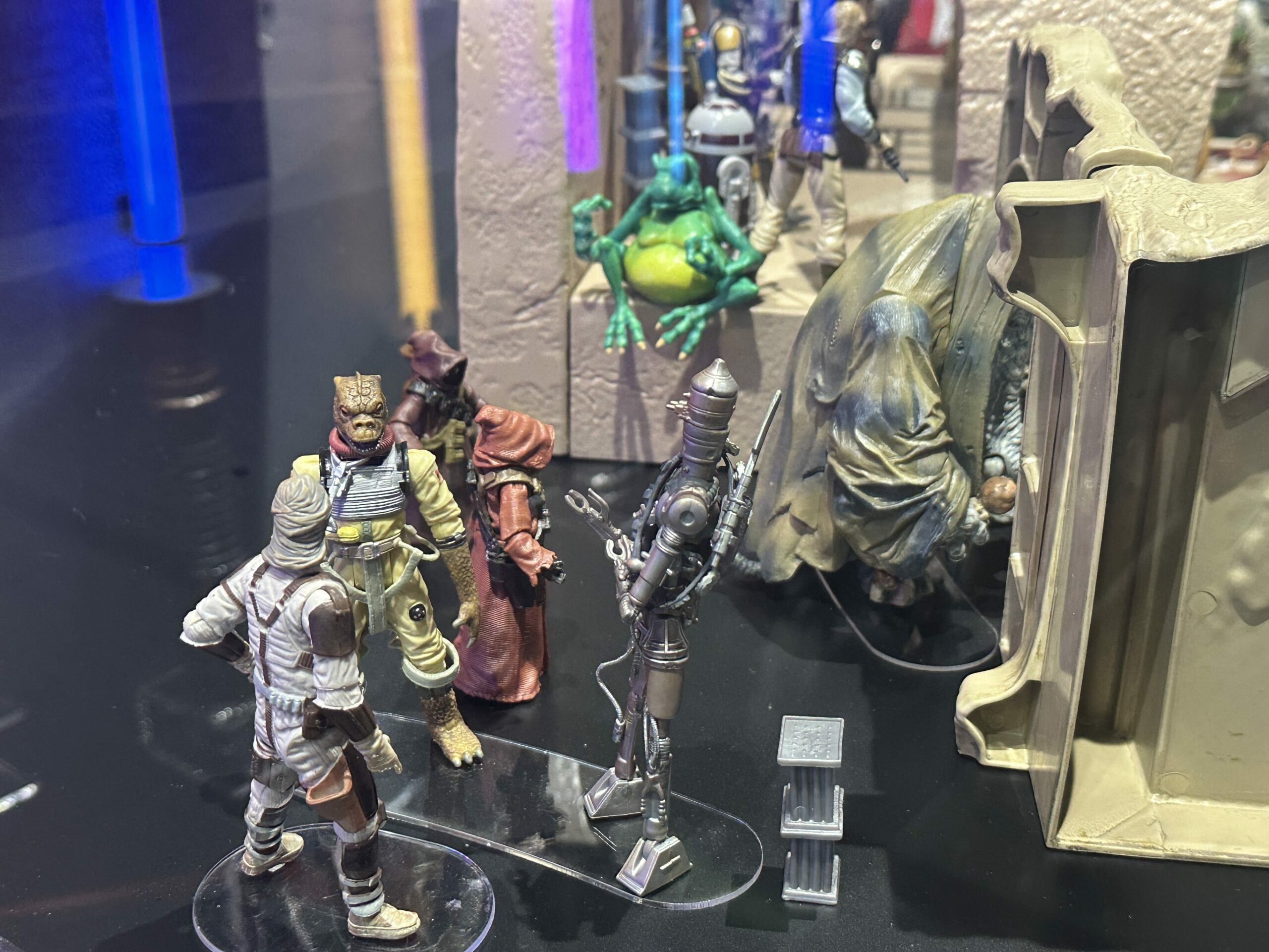 SDCC 2023 TVC Book of Boba Krrsantan and Pulsecon Starkiller - The